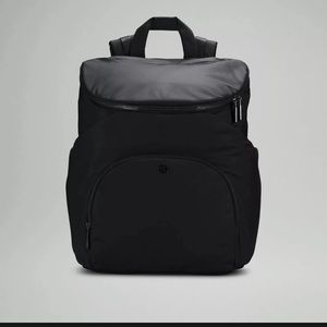 Lululemon New Parent Backpack 17L